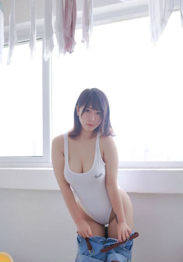 秋霞777_1080P完整视频观看