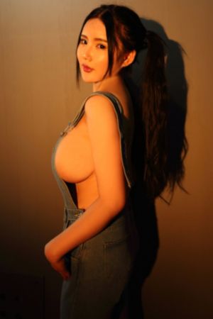 詹尼弗的肉体_高清蓝光在线观