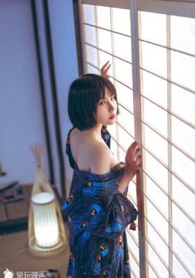 丰满岳乱妇三级高清观看韩国_中文字幕在线观看