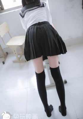 漂亮阿姨的性教育完整版_BD英语电影免费在线
