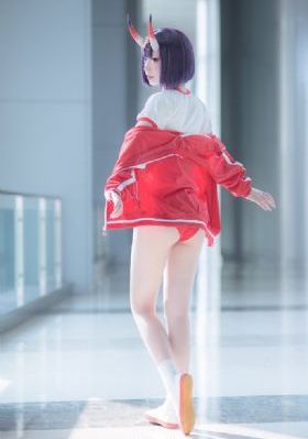 诱惑我的邻家美女姐姐_1080P天堂在线