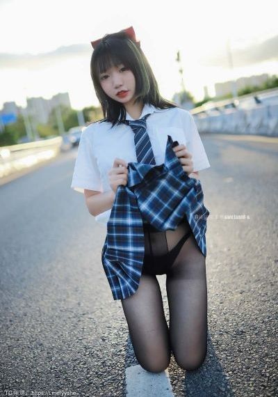 图书馆的女友免费_高清动漫在线观看